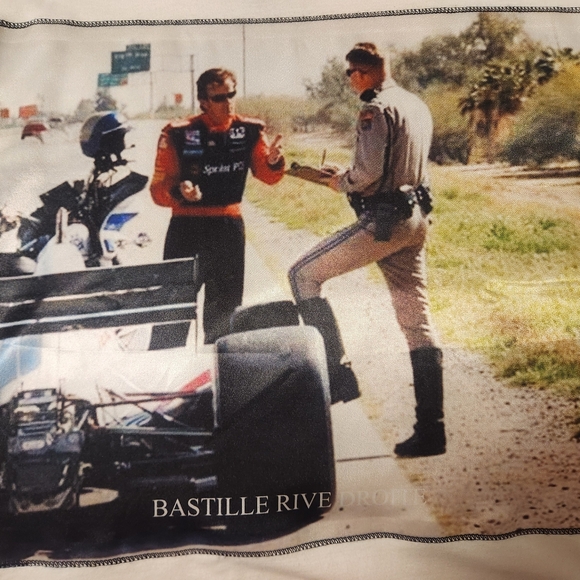 Bastille tee shirt limited edition - Picture 4 of 4